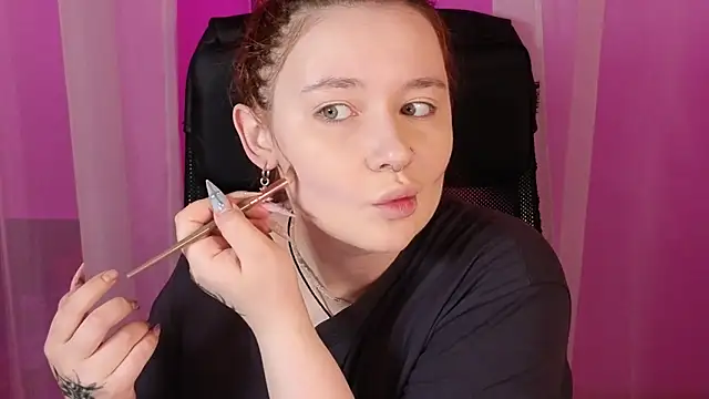 carolina elf online show from 02.11.25