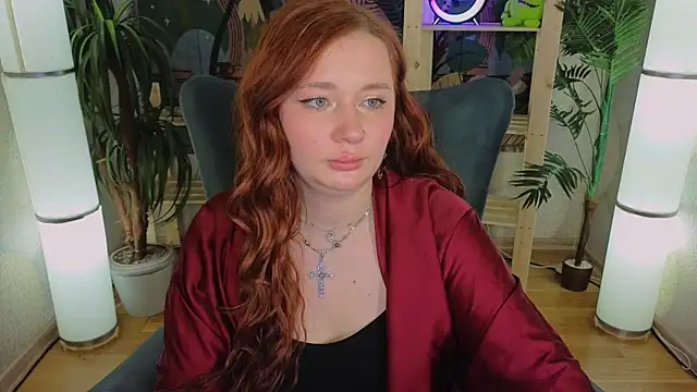 carolina elf online show from 03.16.25