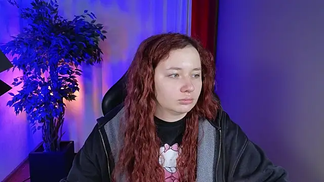 carolina elf online show from 10.11.25