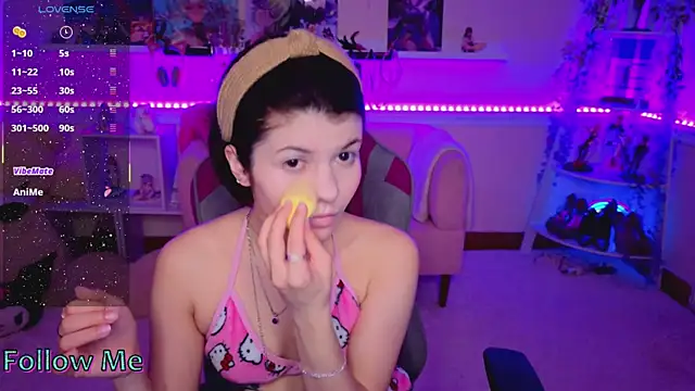 Snapshot of Katya_Zaitseva chatting on 04.10.26 Katya Zaitseva online show from 04.10.26