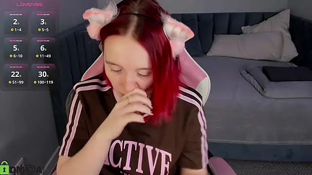 Jane Hayes online show from 11.11.25