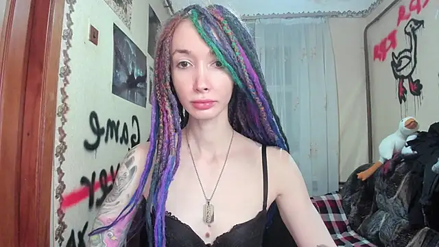 Roxy Silver online show from 01.22.25