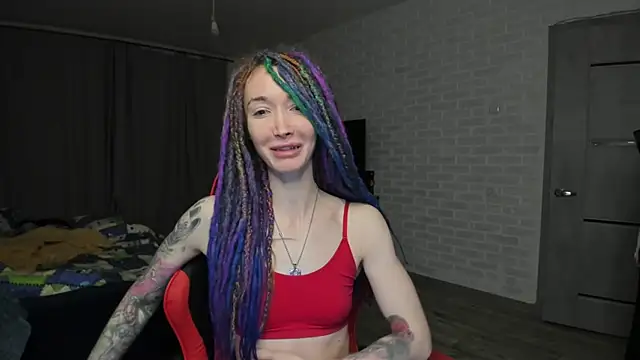 Roxy Silver online show from 02.11.25