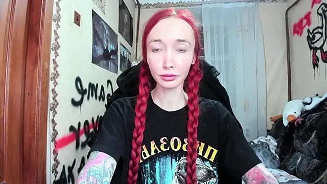 Roxy Silver online show from 02.21.26