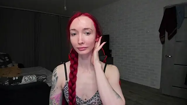 Roxy Silver online show from 03.05.26