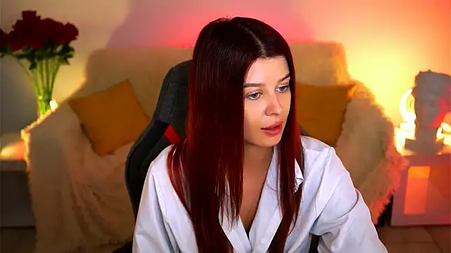 NicoleMun online show from 04.29.26