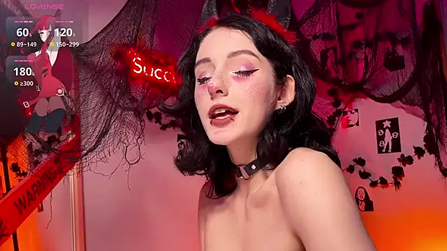 Alice Succuby online show from 10.25.25