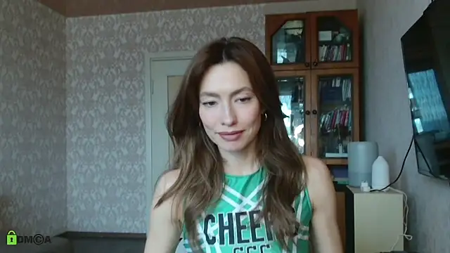 alicia spicy online show from 10.17.25