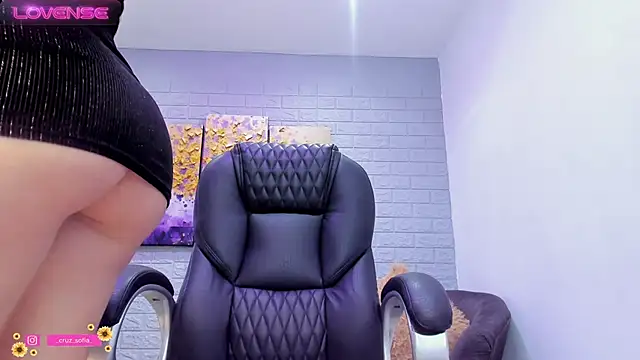  AlejaCruz  online show from 02.26.25