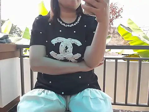 Nanaly Sweet online show from 01.16.25