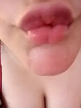 Snapshot of AK---47 chatting on 12.06.24 AK---47 online show from 12.06.24