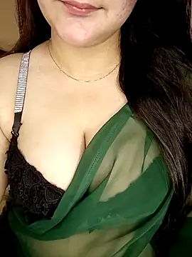 Snapshot of AK---47 chatting on 03.15.25 AK---47 online show from 03.15.25