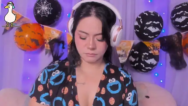  niiky online show from 10.17.25