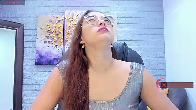  LaraMom  online show from 03.14.25