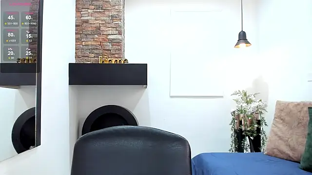  LaraMom  online show from 10.21.25