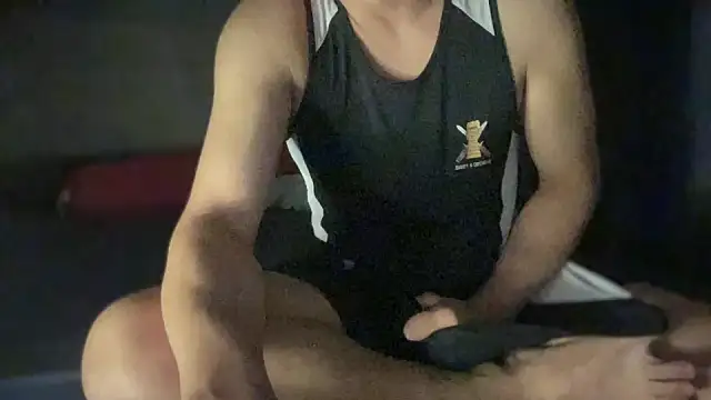 FRIENDLY-GIANT89 online show from 01.18.25