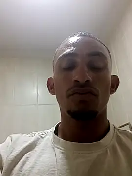 Snapshot of stiflercumsforyou chatting on 09.19.25 stiflercumsforyou online show from 09.19.25