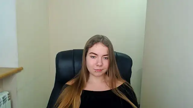 zoey deuttch online show from 12.20.24