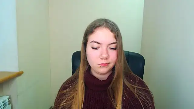 zoey deuttch online show from 01.07.25