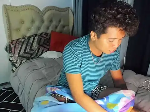 asian sweetboy online show from 12.05.25