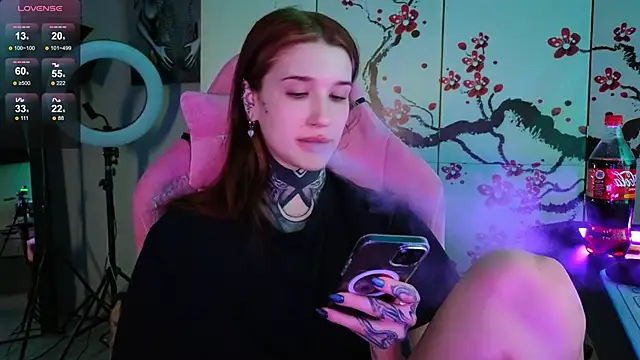 SophieInkk online show from 01.27.25