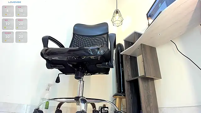 victoria Christie online show from 09.17.25