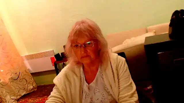 Natali7634 online show from 10.24.25