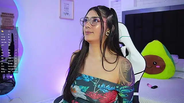 Marianamonroe  online show from 09.17.25