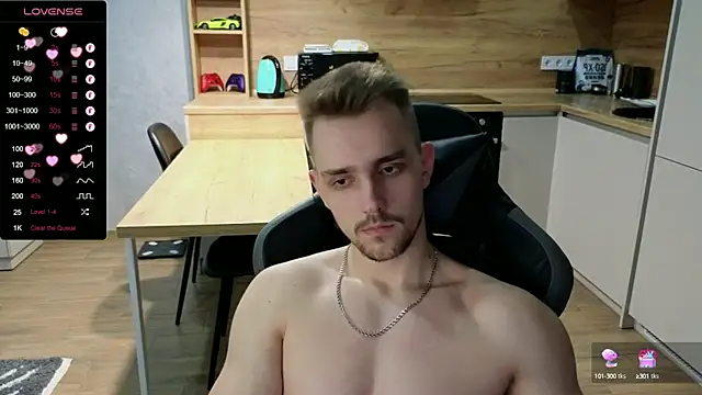 Snapshot of Larstar01 chatting on 02.02.25 Larstar01 online show from 02.02.25