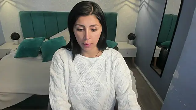 Snapshot of tiffani__love chatting on 02.12.25 tiffani love online show from 02.12.25