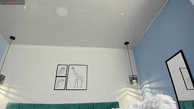 Snapshot of tiffani__love chatting on 02.24.25 tiffani love online show from 02.24.25