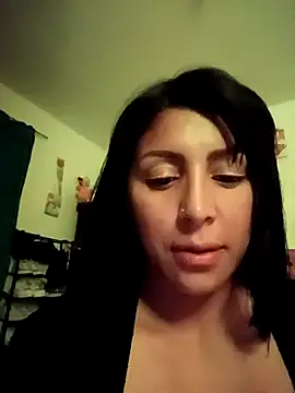 Snapshot of tiffani__love chatting on 10.17.25 tiffani love online show from 10.17.25