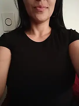 tiffani  love online show from 06.07.26