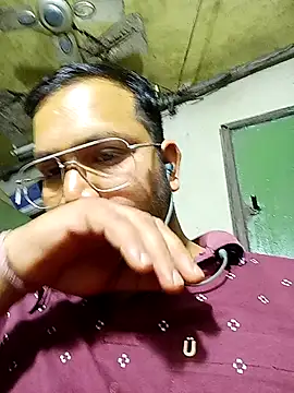 DeepakXxxR86 online show from 02.01.26