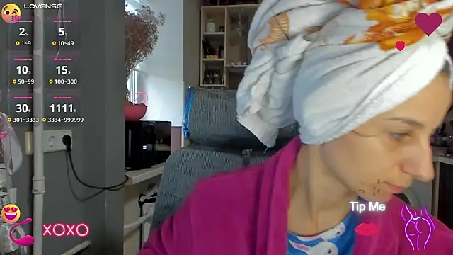  Nika Kik online show from 10.15.25