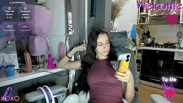  Nika Kik online show from 11.26.25