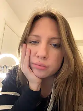 Sashabunny online show from 11.24.25