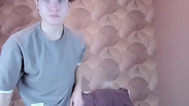 Ian Flor online show from 02.11.26