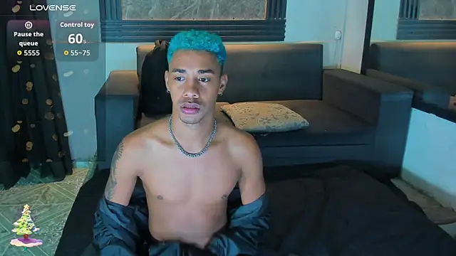 Snapshot of Hottwinkguys chatting on 12.17.25 Hottwinkguys online show from 12.17.25