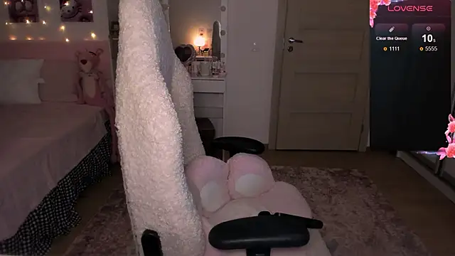 yourcutemouse online show from 02.03.26