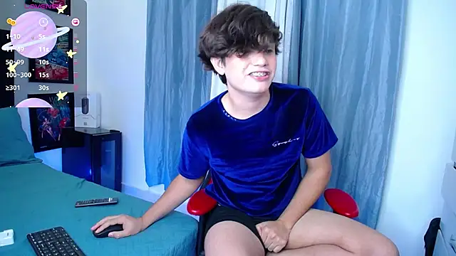 Snapshot of andyboy- chatting on 02.16.25 andyboy- online show from 02.16.25