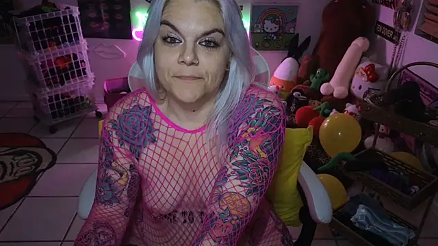 CherryBombBomb online show from 12.03.24