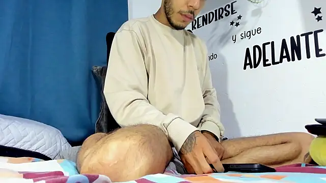 Aronxxs online show from 12.20.25