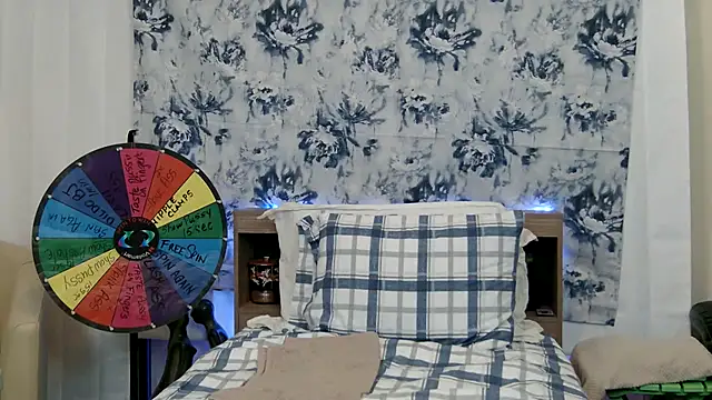 Snapshot of Morgan_Shipley chatting on 12.13.24 Morgan Shipley online show from 12.13.24