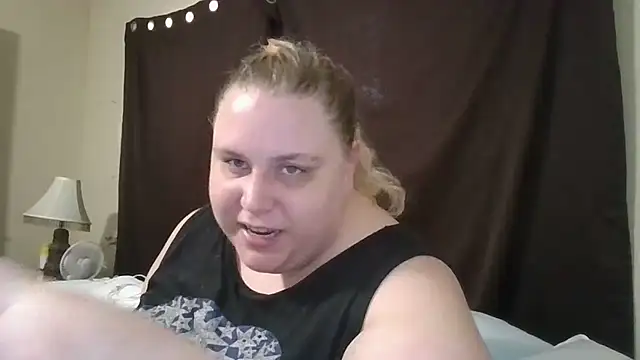 Tabbycat27 online show from 10.05.25