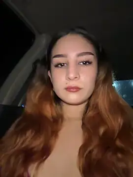 Mon Cherry online show from 10.15.25