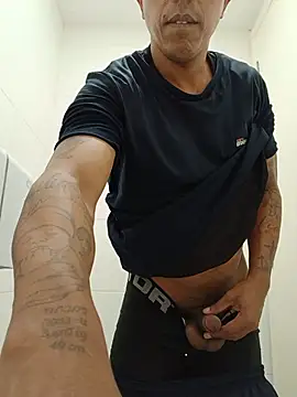 Snapshot of Seductiveblack chatting on 07.22.26 Seductiveblack online show from 07.22.26