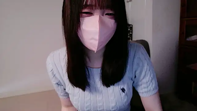 Snapshot of chan_yuma_tan chatting on 05.19.26 chan yuma tan online show from 05.19.26