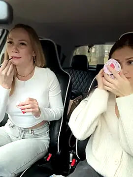 LavenderHot online show from 10.24.25