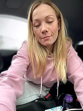 LavenderHot online show from 05.11.26